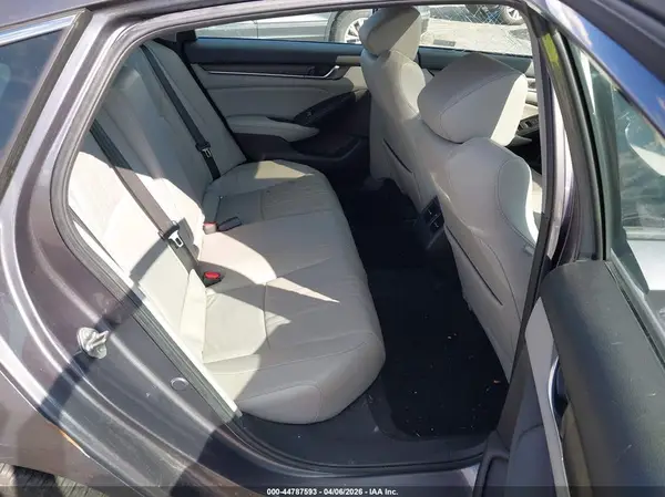 1HGCV1F53KA078102 2019 HONDA ACCORD - Image 8
