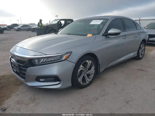 1HGCV1F53LA105669 2020 HONDA ACCORD - Image 2