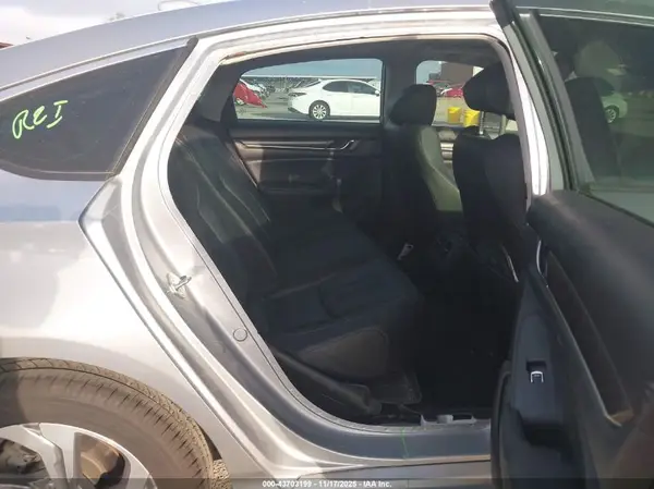 1HGCV1F53LA105669 2020 HONDA ACCORD - Image 8