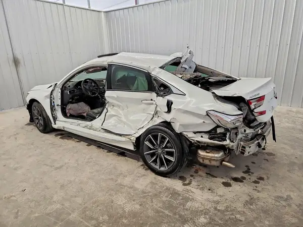 1HGCV1F53NA011696 2022 HONDA ACCORD - Image 2