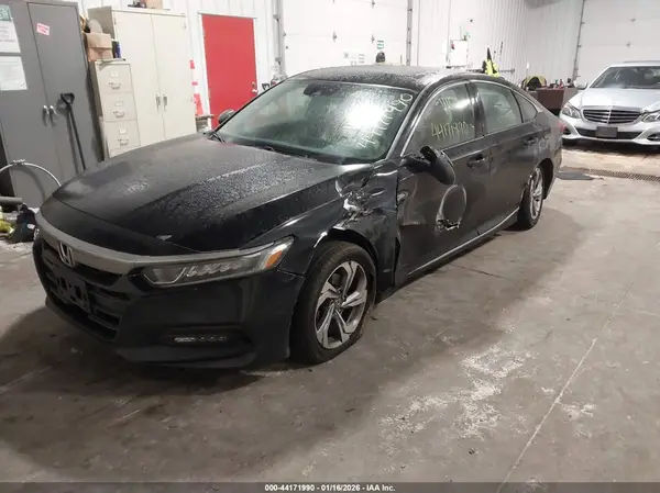 1HGCV1F54JA031742 2018 HONDA ACCORD - Image 2