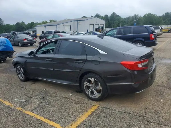 1HGCV1F54JA033717 2018 HONDA ACCORD - Image 2