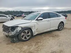 1HGCV1F54JA059945 2018 HONDA ACCORD