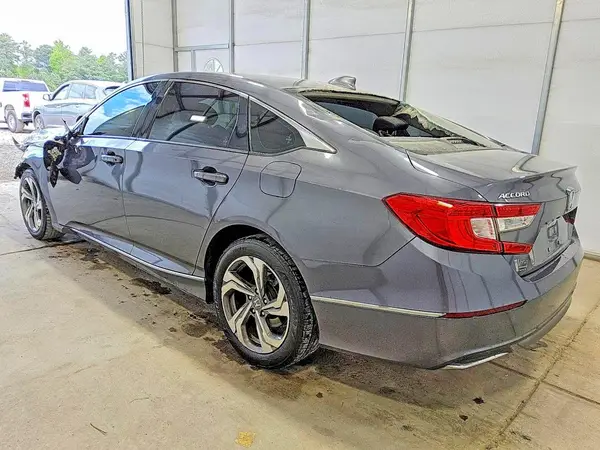1HGCV1F54JA065776 2018 HONDA ACCORD - Image 2