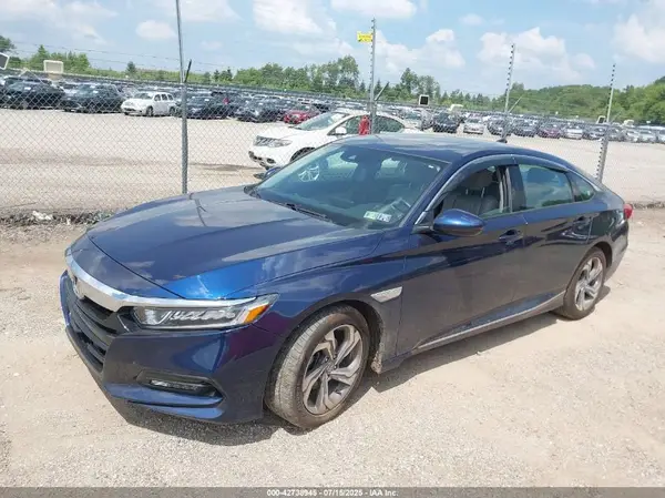 1HGCV1F54JA067950 2018 HONDA ACCORD - Image 2