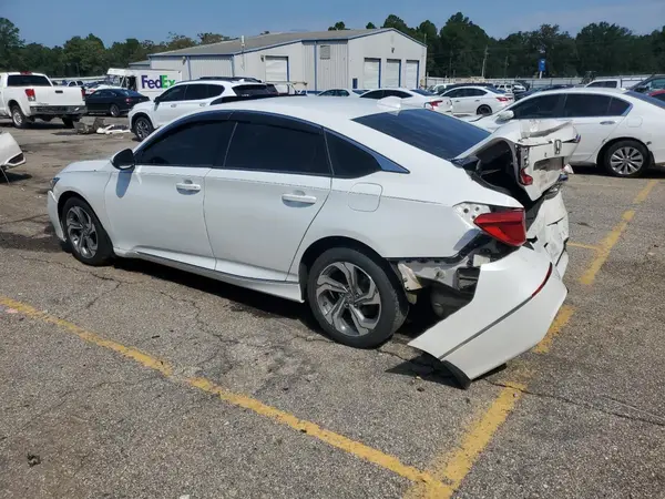 1HGCV1F54JA076390 2018 HONDA ACCORD - Image 2