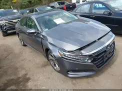 1HGCV1F54JA080519 2018 HONDA ACCORD