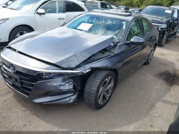1HGCV1F54JA080519 2018 HONDA ACCORD - Image 2