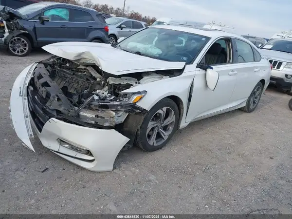 1HGCV1F54JA125443 2018 HONDA ACCORD - Image 2