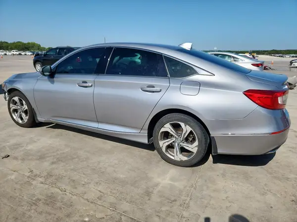 1HGCV1F54JA236395 2018 HONDA ACCORD - Image 2