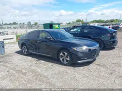 1HGCV1F54JA811014 2018 HONDA ACCORD
