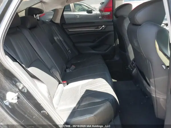 1HGCV1F54JA812003 2018 HONDA ACCORD - Image 8
