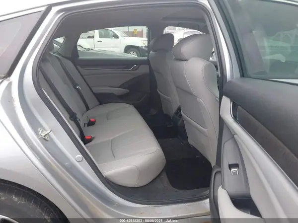 1HGCV1F54KA130840 2019 HONDA ACCORD - Image 8