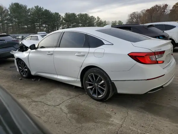 1HGCV1F54NA011495 2022 HONDA ACCORD - Image 2