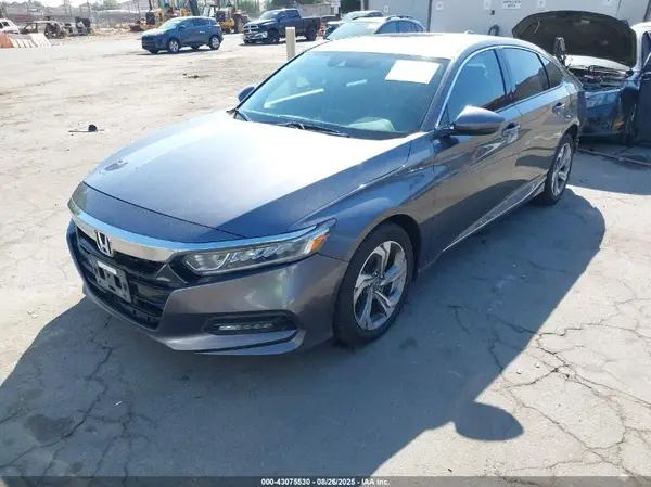 1HGCV1F55JA027487 2018 HONDA ACCORD - Image 2