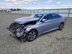 1HGCV1F55JA121210 2018 HONDA ACCORD