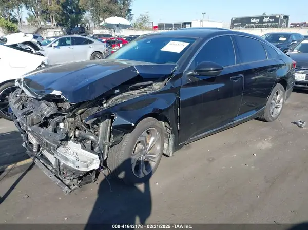 1HGCV1F55JA135608 2018 HONDA ACCORD - Image 2