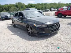 1HGCV1F55JA135625 2018 HONDA ACCORD