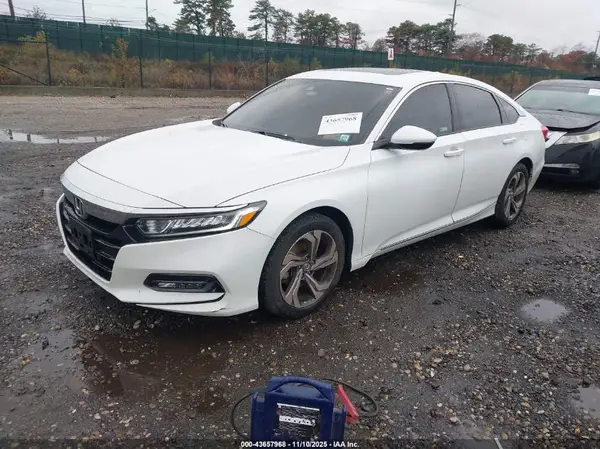1HGCV1F55JA141862 2018 HONDA ACCORD - Image 2