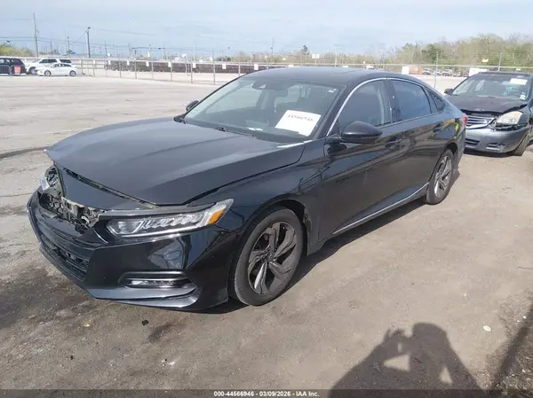 1HGCV1F55JA143658 2018 HONDA ACCORD - Image 2