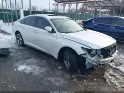 1HGCV1F55JA188499 2018 HONDA ACCORD