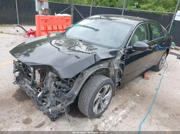 1HGCV1F55JA190463 2018 HONDA ACCORD - Image 2