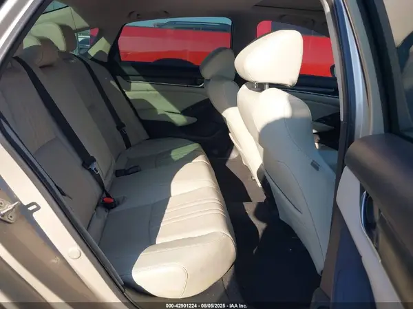 1HGCV1F55JA217211 2018 HONDA ACCORD - Image 8