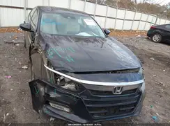 1HGCV1F55JA219833 2018 HONDA ACCORD