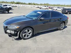 1HGCV1F55JA246773 2018 HONDA ACCORD