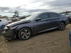 1HGCV1F56JA010536 2018 HONDA ACCORD