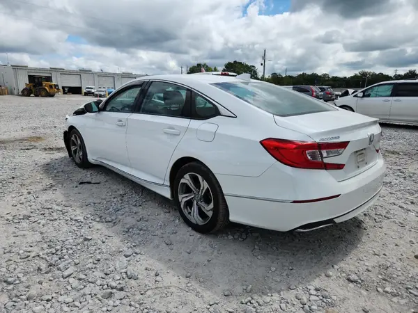 1HGCV1F56JA058456 2018 HONDA ACCORD - Image 2