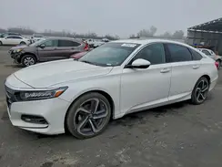 1HGCV1F56JA059932 2018 HONDA ACCORD