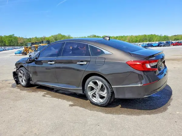 1HGCV1F56JA071854 2018 HONDA ACCORD - Image 2
