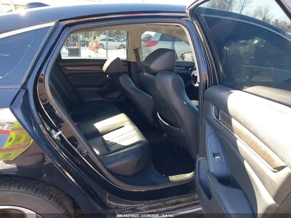 1HGCV1F56JA073801 2018 HONDA ACCORD - Image 8
