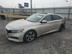 1HGCV1F56JA080408 2018 HONDA ACCORD