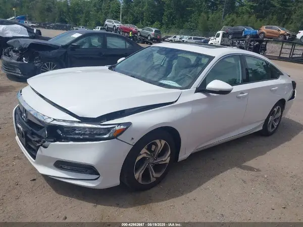 1HGCV1F56JA094082 2018 HONDA ACCORD - Image 2