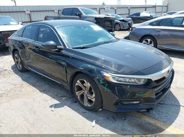 1HGCV1F56JA114721 2018 HONDA ACCORD - Image 1