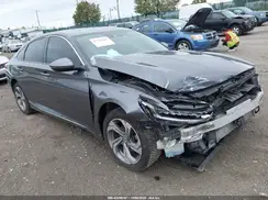 1HGCV1F56JA128957 2018 HONDA ACCORD