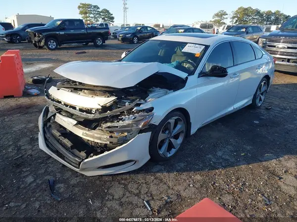 1HGCV1F56JA131647 2018 HONDA ACCORD - Image 2