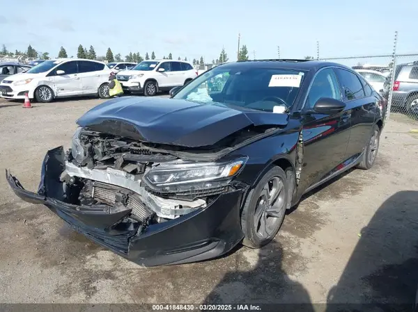1HGCV1F56JA163529 2018 HONDA ACCORD - Image 2