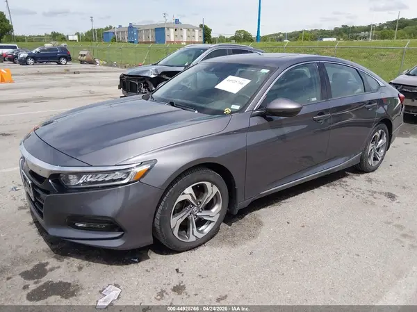 1HGCV1F56JA203687 2018 HONDA ACCORD - Image 2