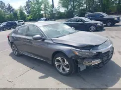 1HGCV1F56JA232008 2018 HONDA ACCORD