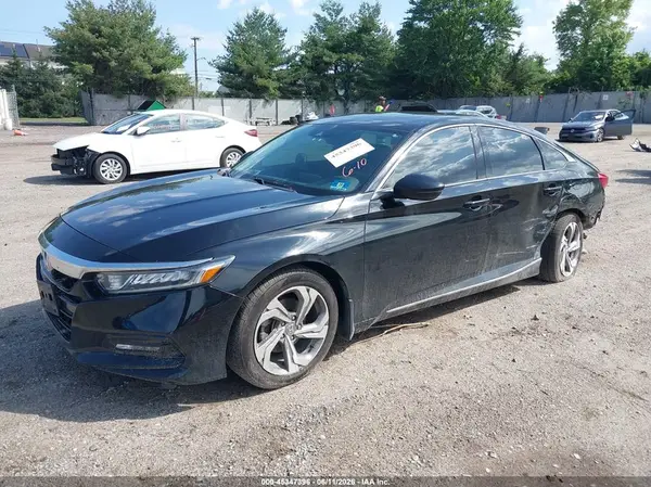 1HGCV1F56JA235314 2018 HONDA ACCORD - Image 2