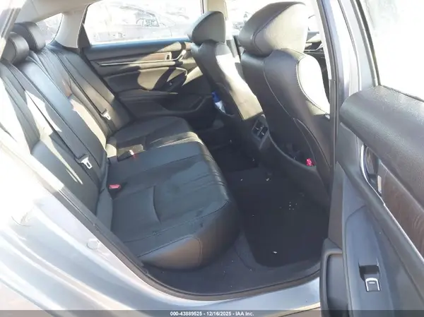 1HGCV1F56KA107981 2019 HONDA ACCORD - Image 8