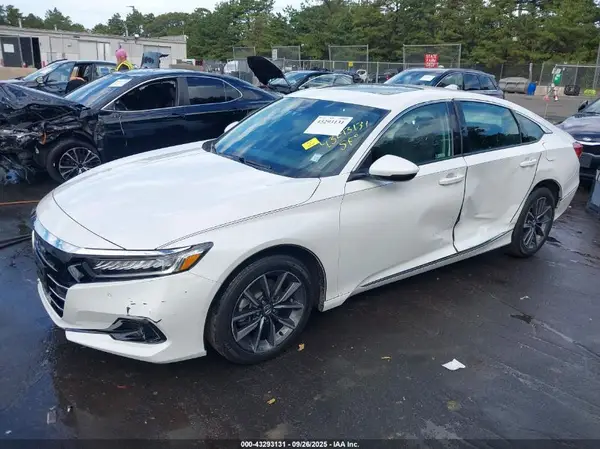 1HGCV1F56NA011675 2022 HONDA ACCORD - Image 2