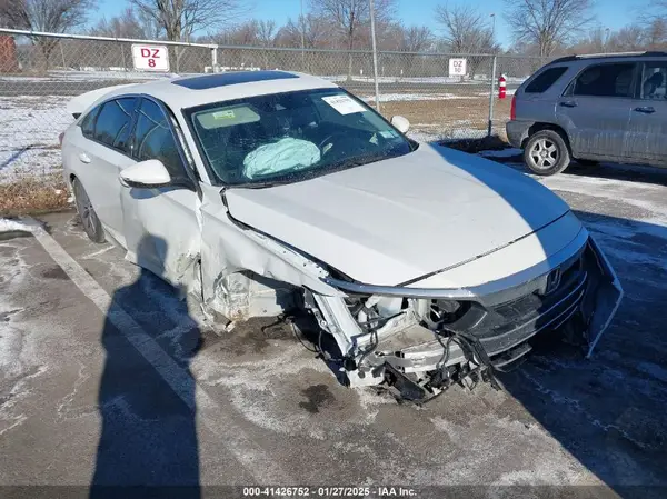 1HGCV1F56NA033711 2022 HONDA ACCORD - Image 1
