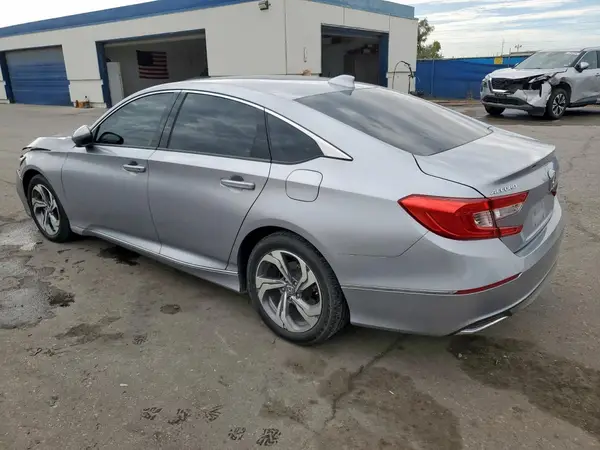 1HGCV1F57JA008598 2018 HONDA ACCORD - Image 2