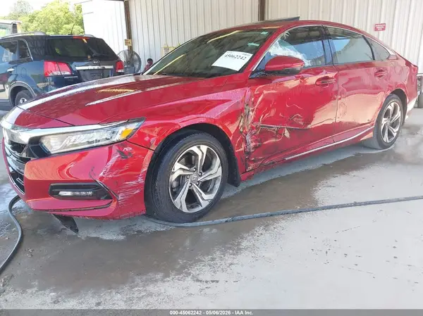1HGCV1F57JA030827 2018 HONDA ACCORD - Image 2