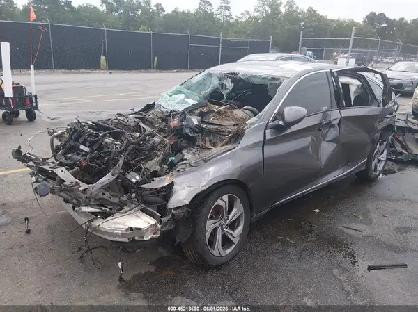 1HGCV1F57JA070681 2018 HONDA ACCORD - Image 2