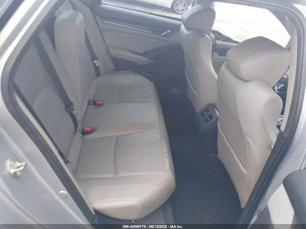 1HGCV1F57JA086766 2018 HONDA ACCORD - Image 8